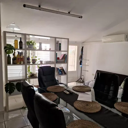 Appartement Nella Piazza Centrale, Con Terrazza